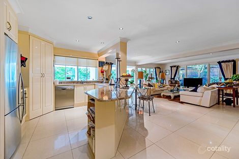 Property photo of 11 Pearl Key Broadbeach Waters QLD 4218