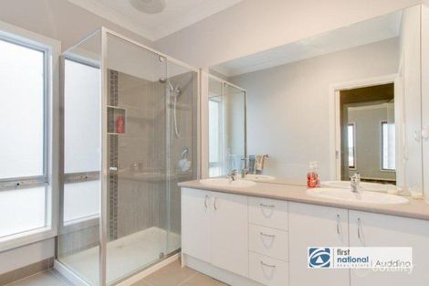 Property photo of 14 Romano Way Korumburra VIC 3950