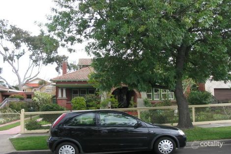 5 The Crossway, Strathmore, VIC 3041