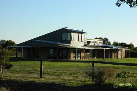 7 Echoveld Cl, Mardella, WA 6125