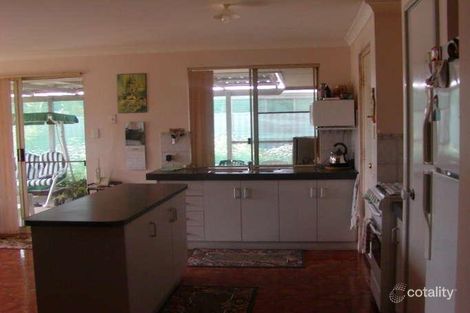 Property photo of 15 Waterfront Circle Drummond Cove WA 6532