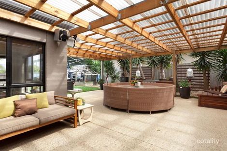 Property photo of 1 Vron Place Drysdale VIC 3222