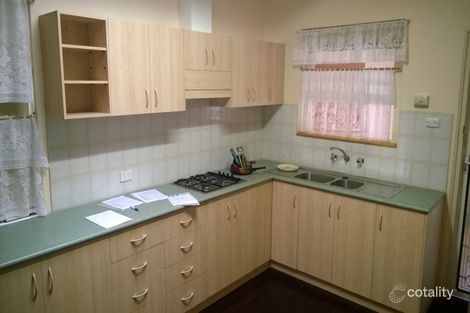 9 Percy Ave, Clovelly Park, SA 5042