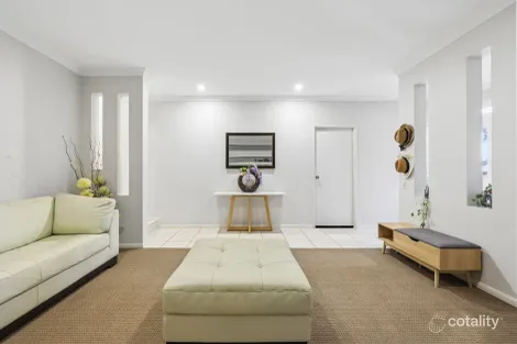 Property photo of 7 Emmaville Crescent Ormeau QLD 4208