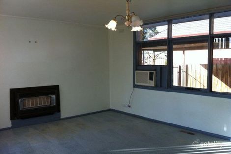 Property photo of 58 Medina Road Glen Waverley VIC 3150