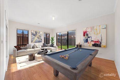 Property photo of 15 Dickerson Way Caroline Springs VIC 3023