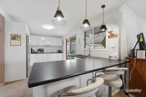 Property photo of 1 Phyllis Crescent Armidale NSW 2350