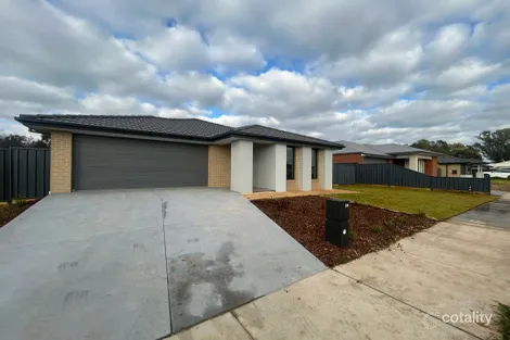 Property photo of 35 Roynic Parade Benalla VIC 3672