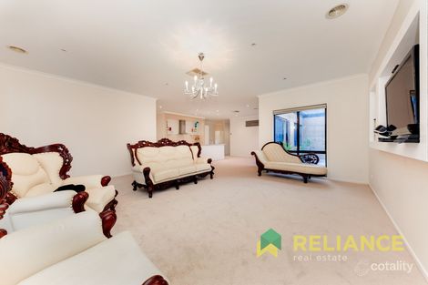 Property photo of 2 Eglington Court Taylors Hill VIC 3037