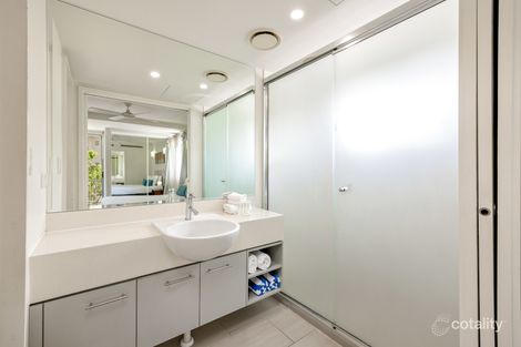 Property photo of 4201/2-22 Veivers Road Palm Cove QLD 4879
