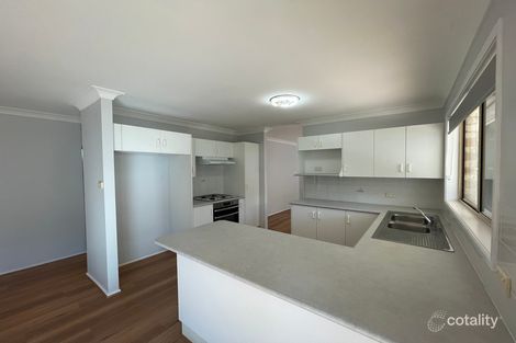 Property photo of 33 Manooka Road Point Clare NSW 2250