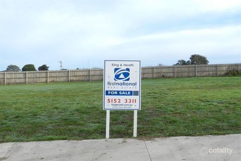 17 Mckimmie Ct, East Bairnsdale, VIC 3875