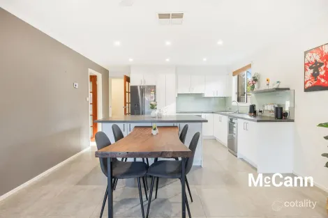Property photo of 3 Pimpampa Close Isabella Plains ACT 2905
