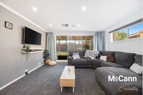 Property photo of 3 Pimpampa Close Isabella Plains ACT 2905