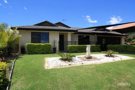 4 Springwood Ave, Pacific Pines, QLD 4211