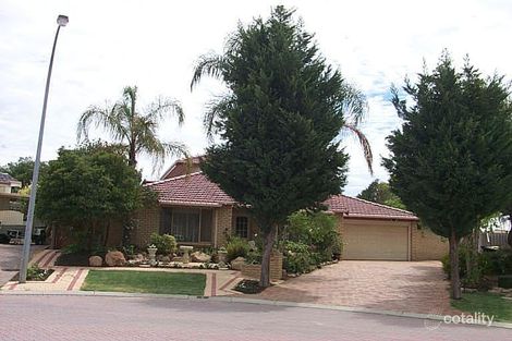 6 Radden Grn, Winthrop, WA 6150