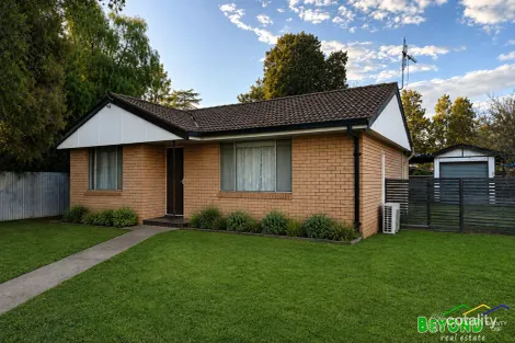 8 Wrigley St, Gilgandra, NSW 2827