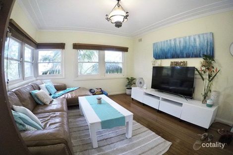 Property photo of 10 Irrubel Road Newport NSW 2106