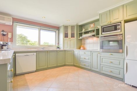 Property photo of 2 Fairway Drive Safety Beach VIC 3936