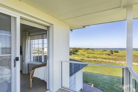 Property photo of 18 Excelsior Parade Hindmarsh Island SA 5214