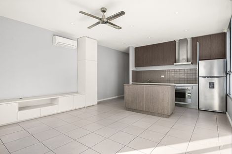 Property photo of 9/8 Eddy Street Moonee Ponds VIC 3039