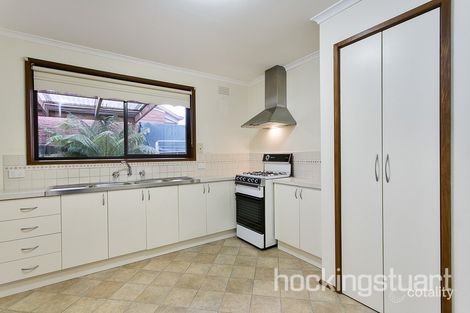 Property photo of 2/15 Toolern Street Melton South VIC 3338