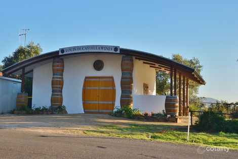 68 Pink Cliffs Rd, Heathcote, VIC 3523