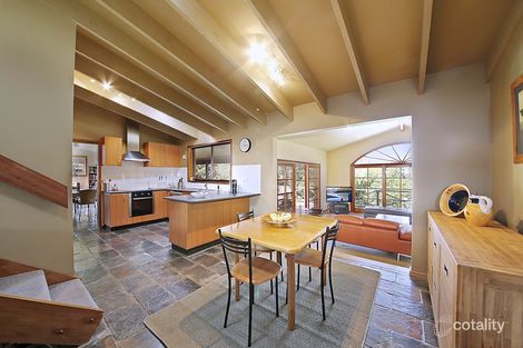 Property photo of 5 Sonja Place Picton NSW 2571