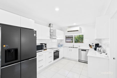 Property photo of 14 Toolong Close Smithfield QLD 4878