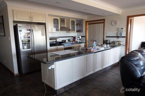 Property photo of 63 Crest View Lennard Brook WA 6503