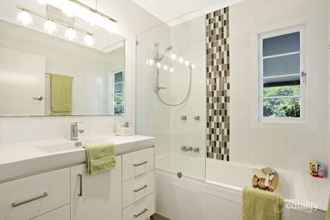 Property photo of 71 Thomas Street Sherwood QLD 4075