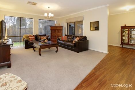 Property photo of 11 Cascam Court Rowville VIC 3178