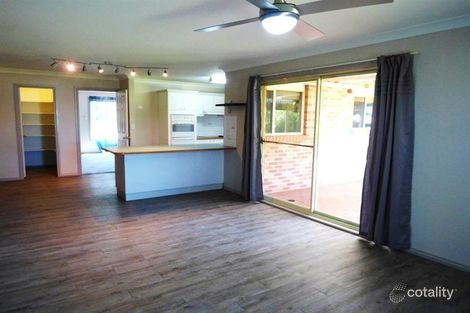 Property photo of 4 Wren Place Dubbo NSW 2830