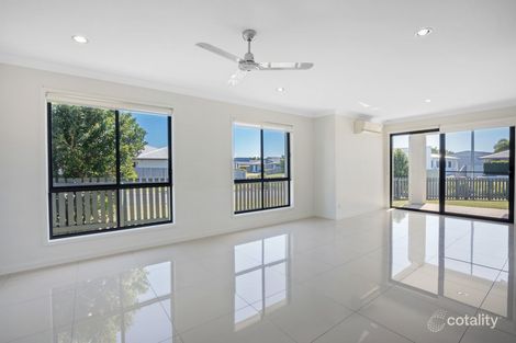 Property photo of 7 Benarid Drive Ooralea QLD 4740