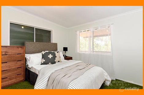Property photo of 3 Jeetho Street Holmview QLD 4207