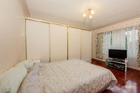 Property photo of 33 Douglas Avenue St Albans VIC 3021