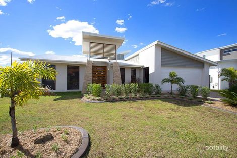6 Dunebean Dr, Banksia Beach, QLD 4507
