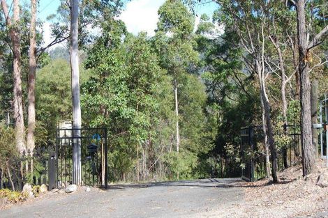 Property photo of 140 Staghorn Drive Austinville QLD 4213