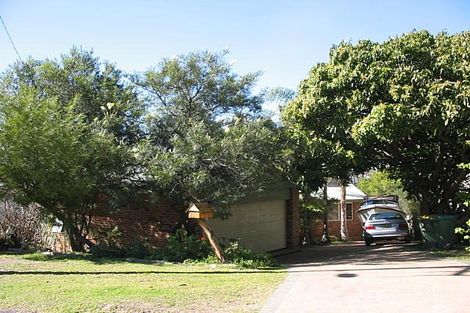 111 Griffith St, Mannering Park, NSW 2259