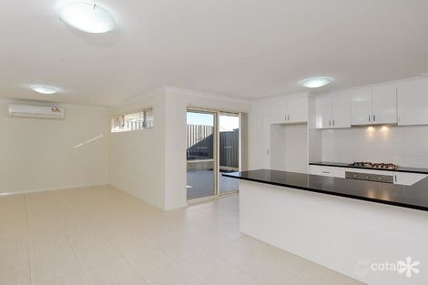 Property photo of 38 Arava Circle Aveley WA 6069