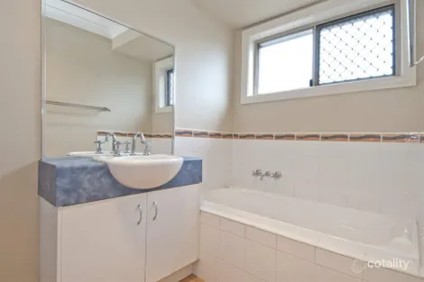 Property photo of 51 Queen Street Jimboomba QLD 4280