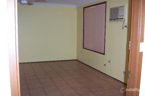 Property photo of 118 Helicia Road Macquarie Fields NSW 2564