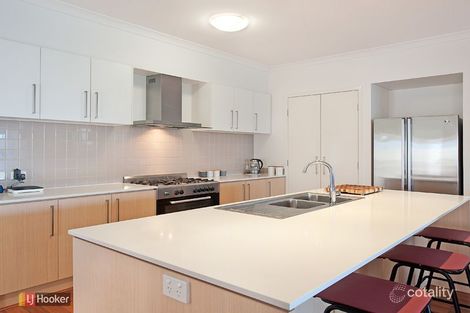 Property photo of 8 Kingdom Circuit North Lakes QLD 4509