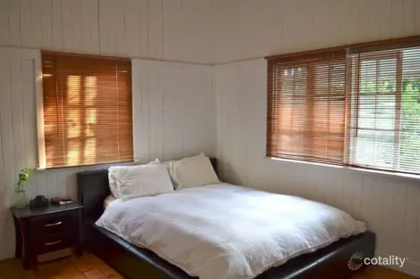 Property photo of 67 Kedron Park Road Wooloowin QLD 4030