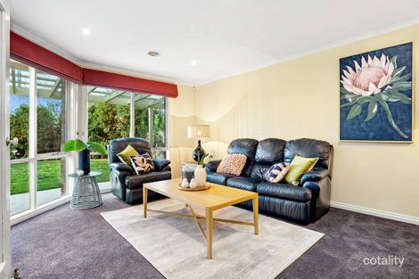 Property photo of 34 Sparrowhawk Road Doreen VIC 3754