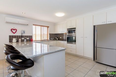 Property photo of 32 Clovelly Place Sandstone Point QLD 4511