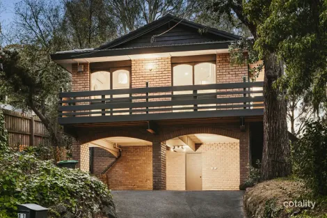 Property photo of 11 The Ridge Blackburn VIC 3130