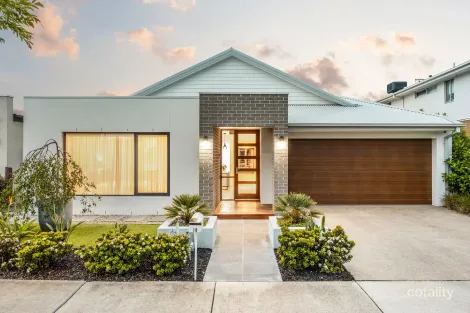 Property photo of 18 Buchanan Boulevard Armstrong Creek VIC 3217