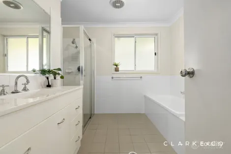 Property photo of 13 Shortland Drive Rutherford NSW 2320