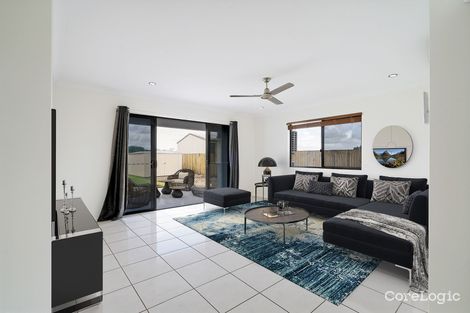 Property photo of 11 Clark Place Marian QLD 4753
